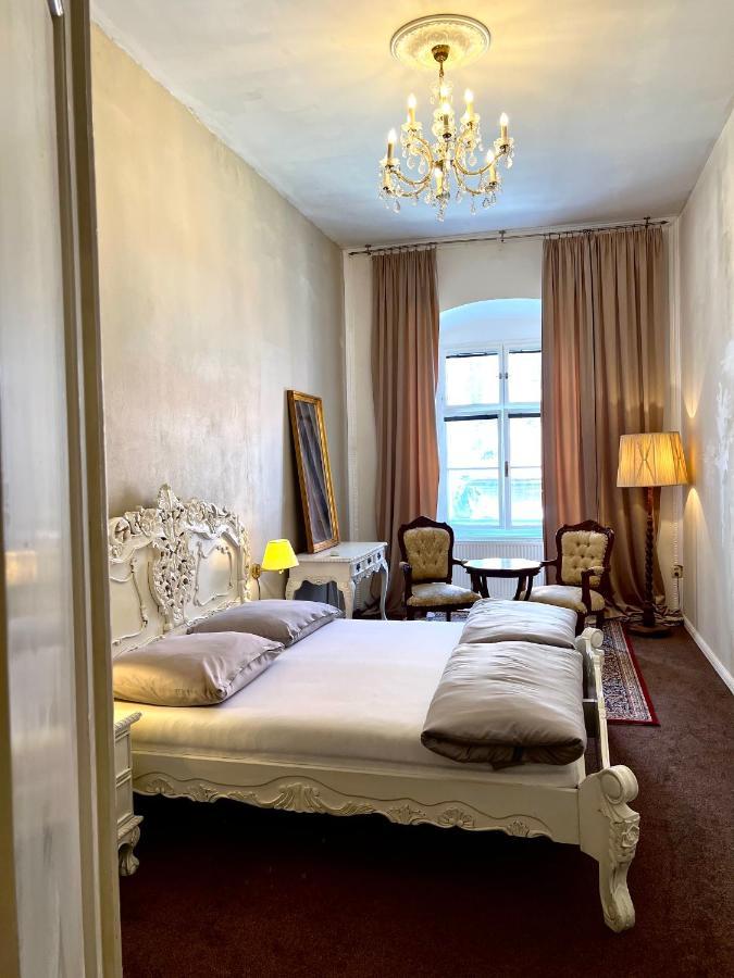 Csaky Palace Bratislava Apartment Exterior photo